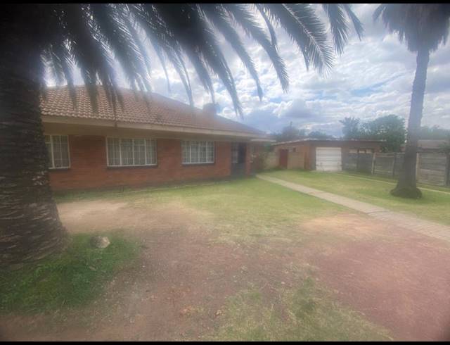 3 BEDROOM HOUSE FOR SALE IN PULLENS HOPE